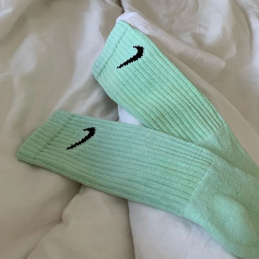 别追BM风了，今年做个NIKE女孩吧