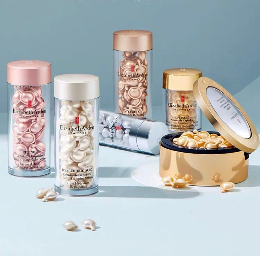 比起「拍一拍」，成年人明明更想要「啵啵」啊