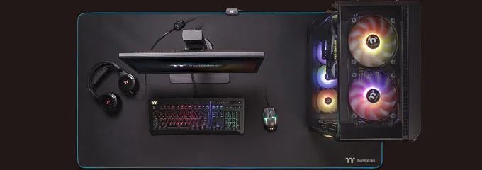 曜越发布全新M900XXLRGB电竞鼠标垫