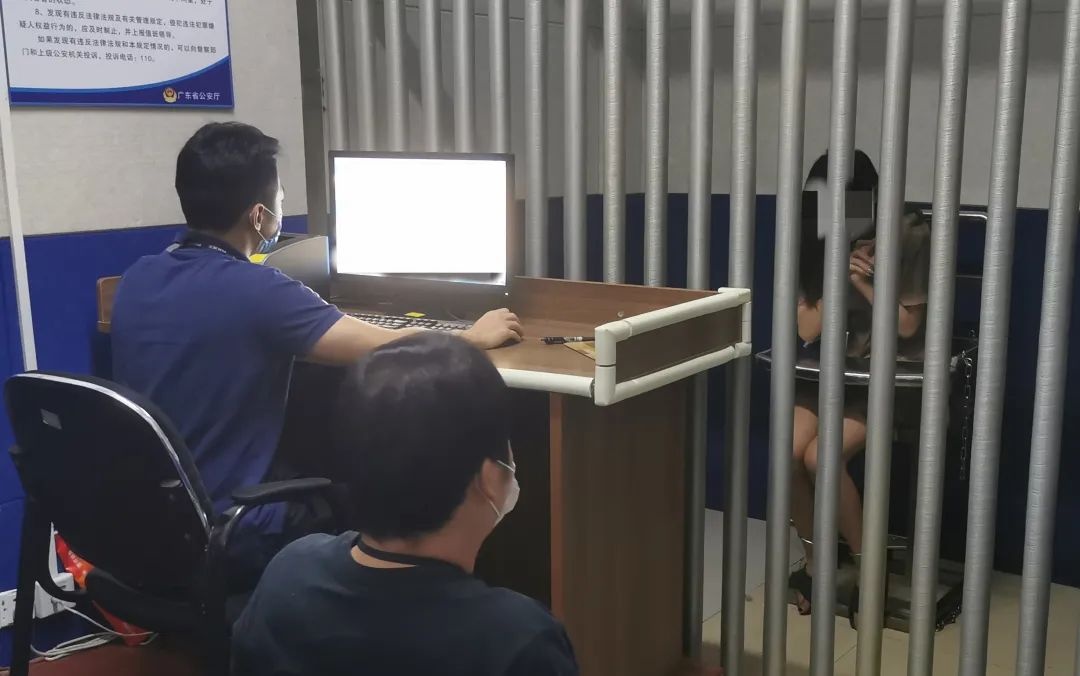 男子花66元网购24个杜蕾斯,男子花66元买24盒杜蕾斯