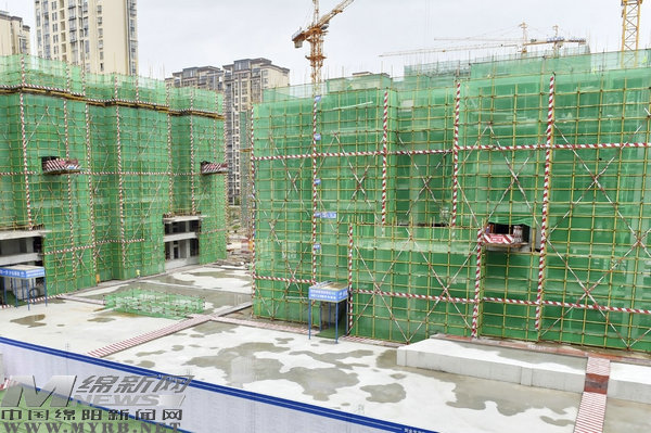 经开区南区统建房,新乡经开区新城花园东面在建工程