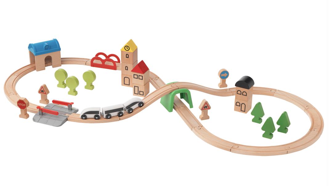 不吵不闹一切为了孩子过日子,不吵不闹一个人玩