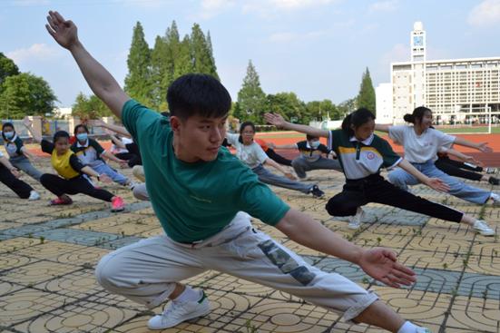 绾㈣壊鍏氬缓寮曢缁胯壊鍙戝睍,瀹夊窘鐪佹粊宸炲競鍏氬缓绾㈣壊鏁欒偛瑙嗛