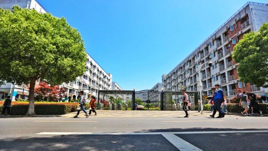 校园武汉商学院,你知道武汉商学院么