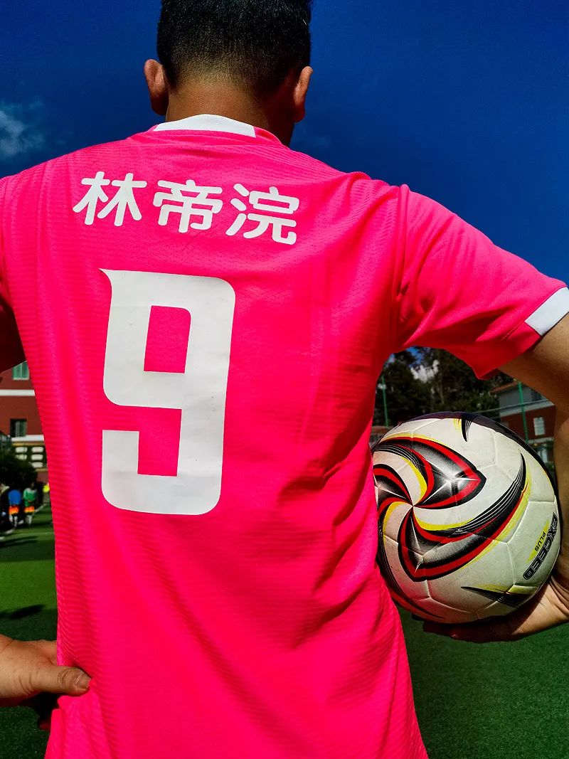 染了彼此乡愁，从此长途跋涉