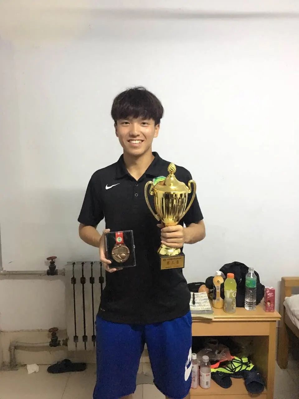 程谨豪简介,程谨豪