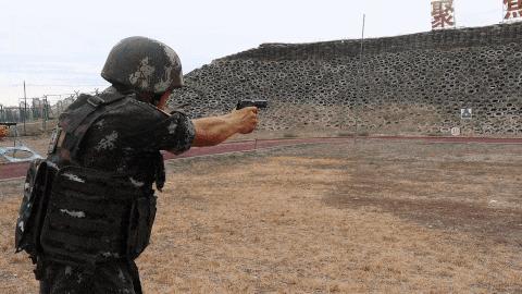 嘿，战友！这纪录你敢来破吗？