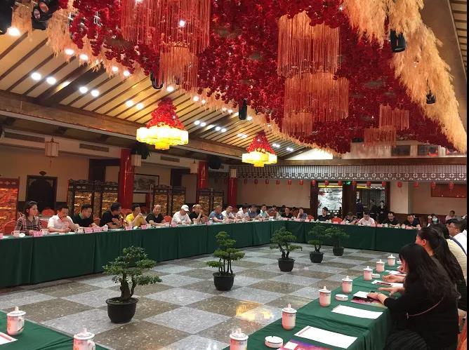 鎴愭笣浠庡彛姘翠粭鍒伴緳闂ㄩ樀,浠庡彛姘磋鍒颁笢澶忔潙鍧愬嚑璺溅