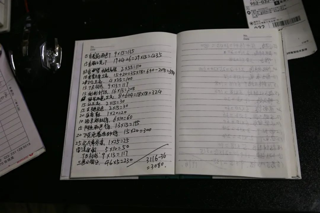 阿迪、古驰进货价一律15元！直播带“假货”套路被曝光