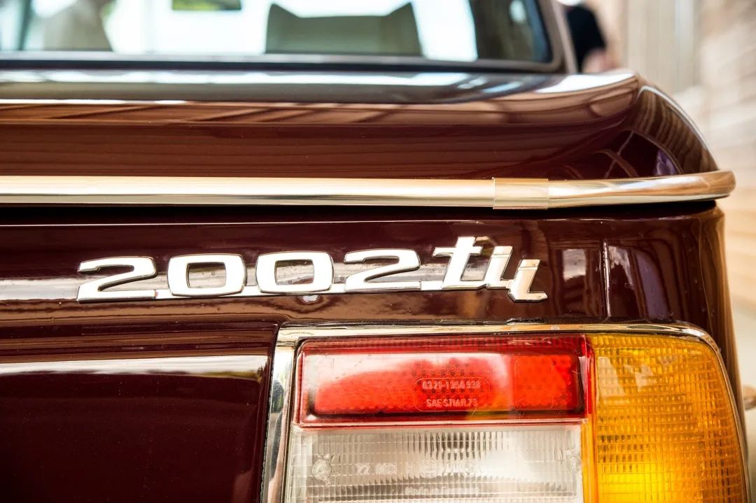 M2CS与2002tii之间的“跨世纪”之战|CARREVIEWS