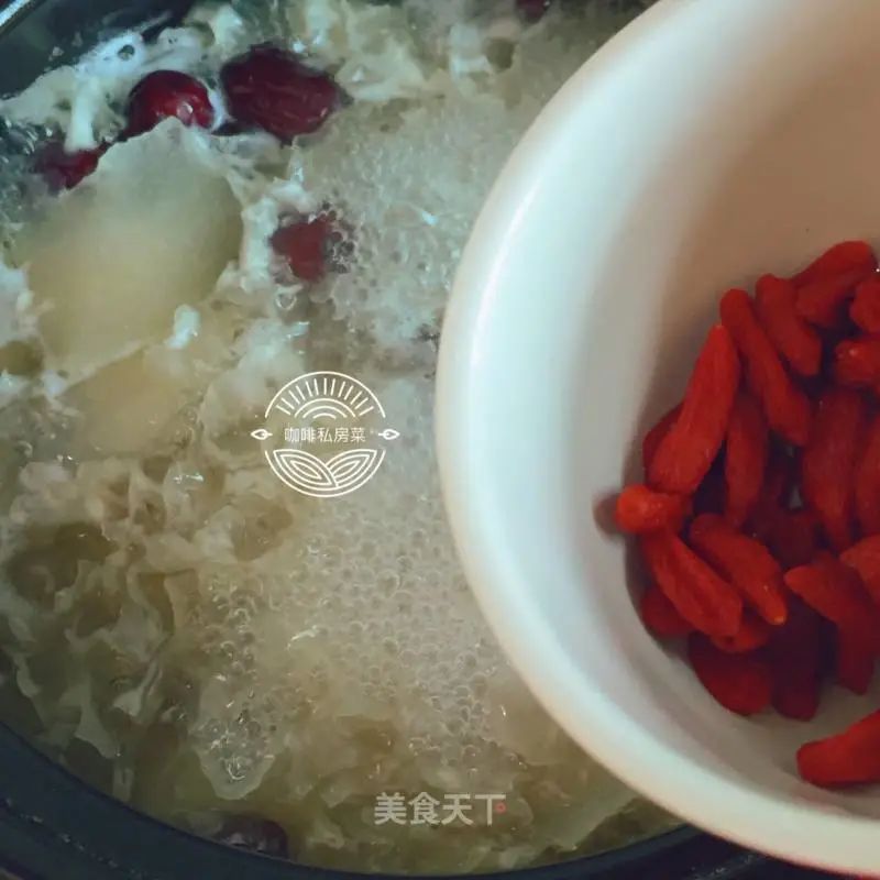 秋燥简单梨汤怎么做,秋燥梨汤的做法大全