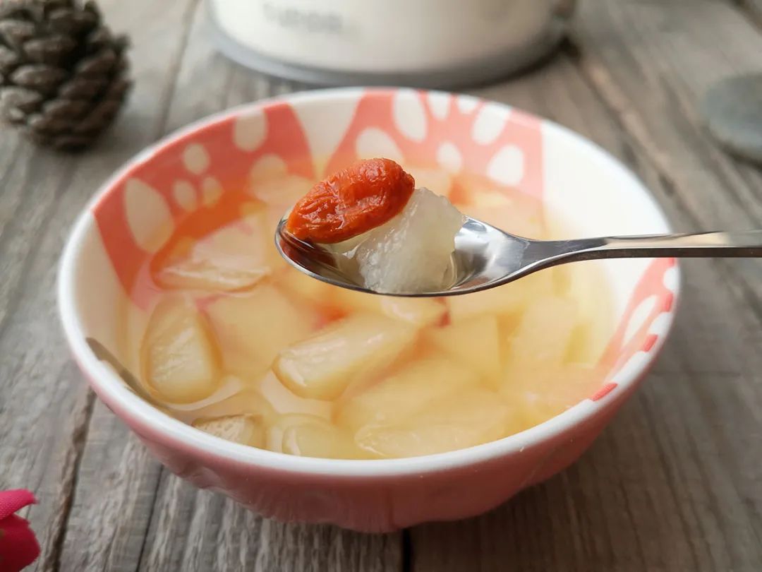 秋燥简单梨汤怎么做,秋燥梨汤的做法大全