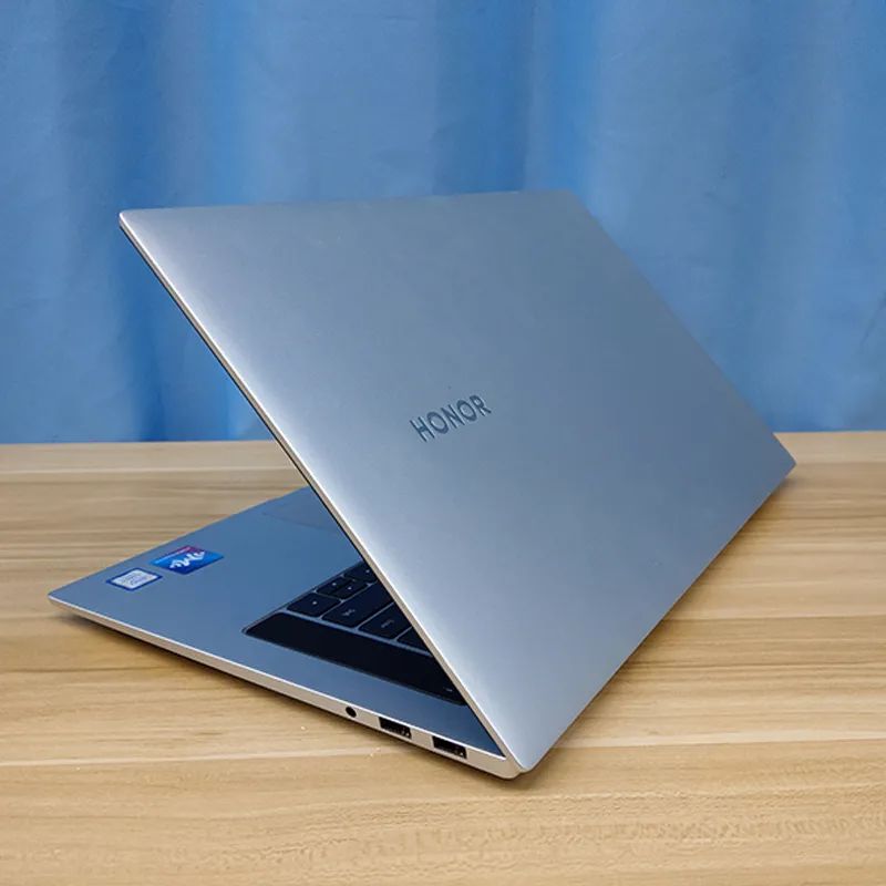 猪王二手是什么,华硕天选2和天选4哪个值得入手