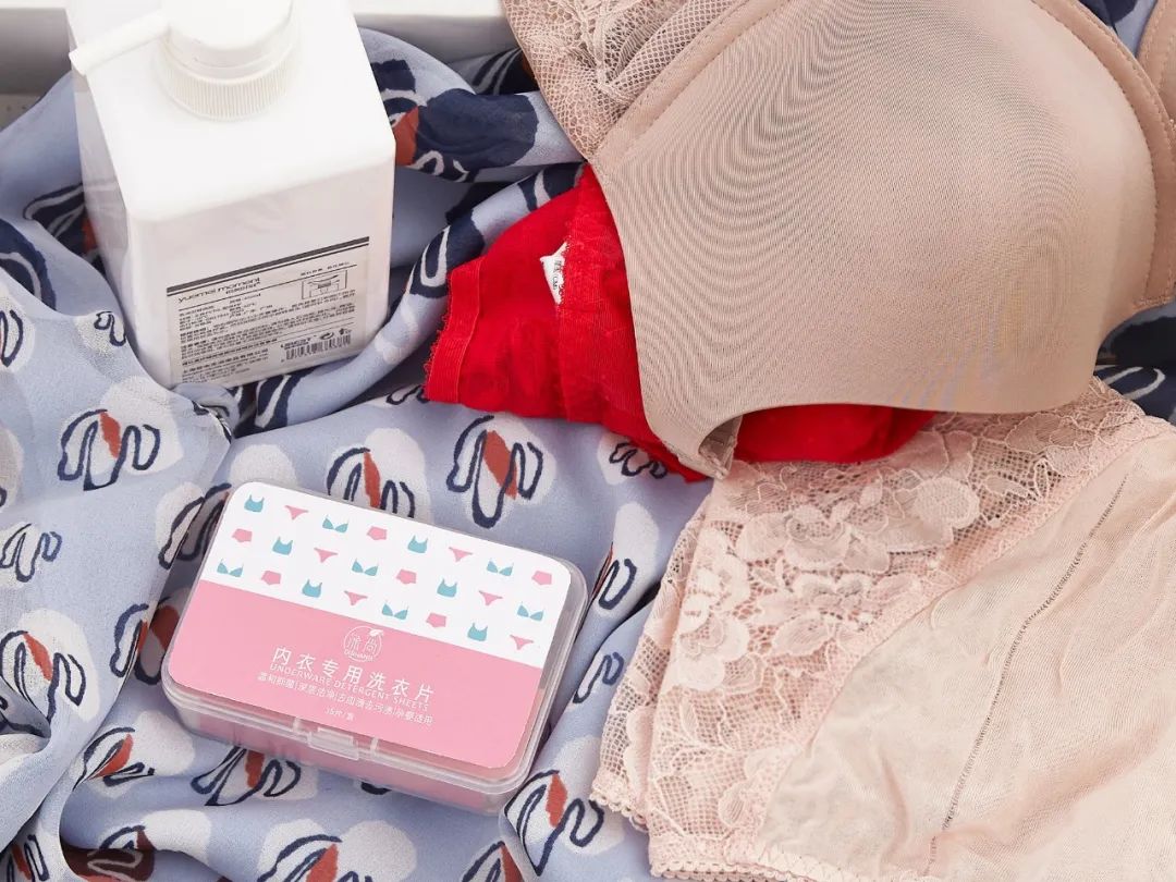 洗衣时加白醋好不好,洗衣时加白醋去静电吗