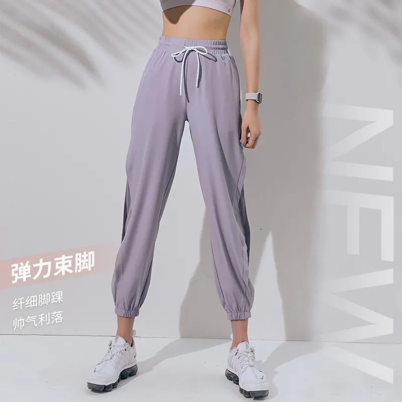 女团显瘦神裤穿搭,女团风宽松阔腿牛仔裤