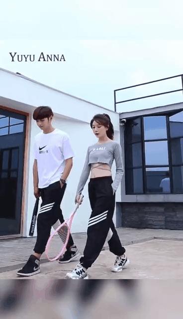 女团显瘦神裤穿搭,女团风宽松阔腿牛仔裤