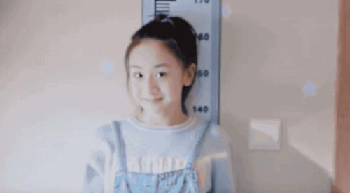 健身女孩走红,美少女健身最火视频