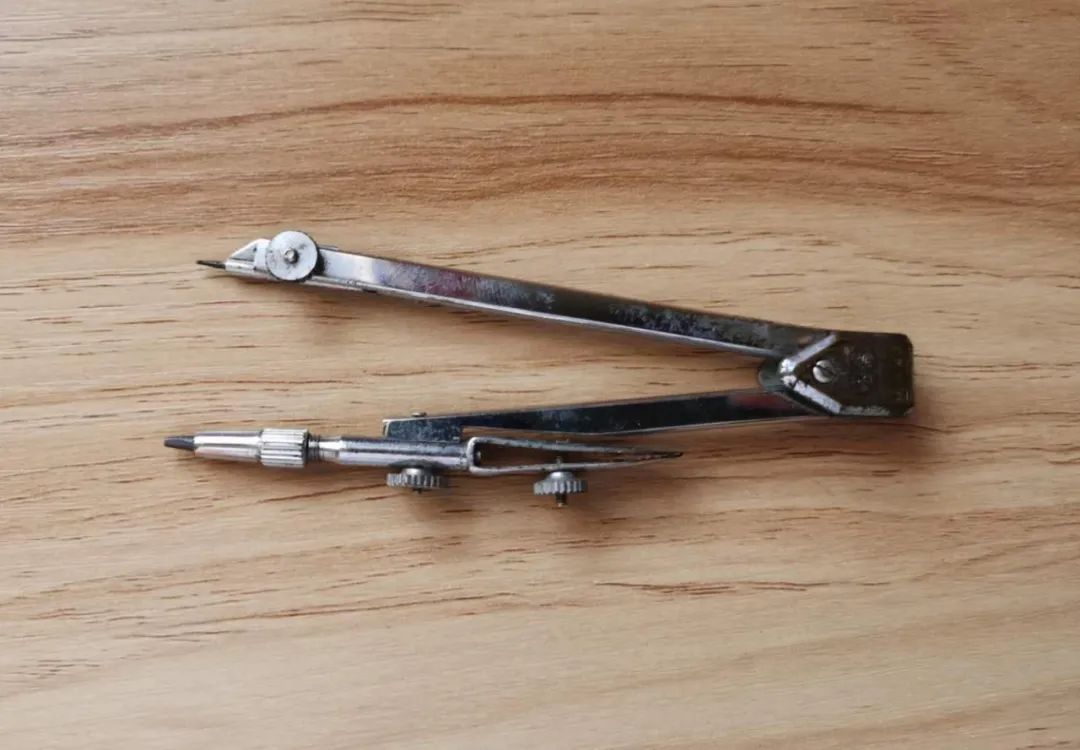 盘点以前用过的文具,晒晒以前的老物件