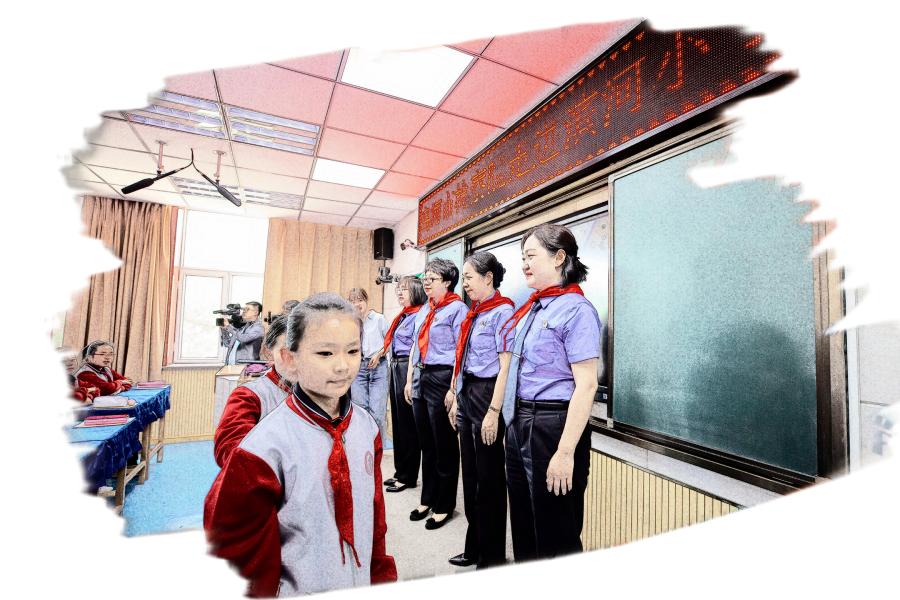 青葱岁月感恩有你写一段话,青葱岁月感谢有你作文