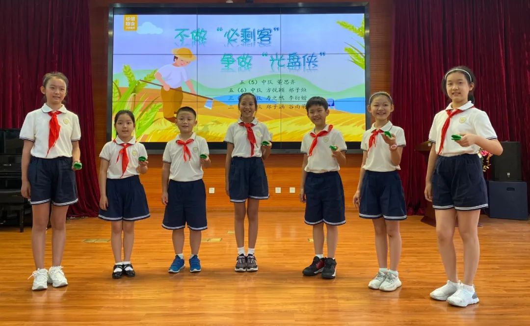 长宁实验学校荆门校服,上海所有款式校服