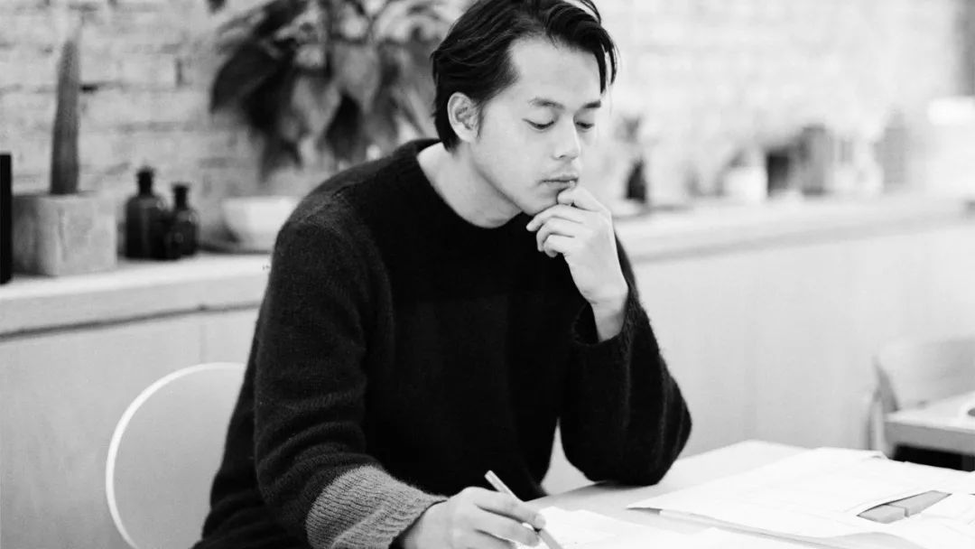 凭借一家%Arabica门店获得2020建筑界奥斯卡大奖，青山周平这次又出手了