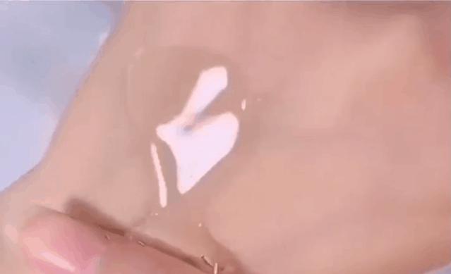 烟酰胺美白淡化精华,修正烟酰胺身体乳美白精华