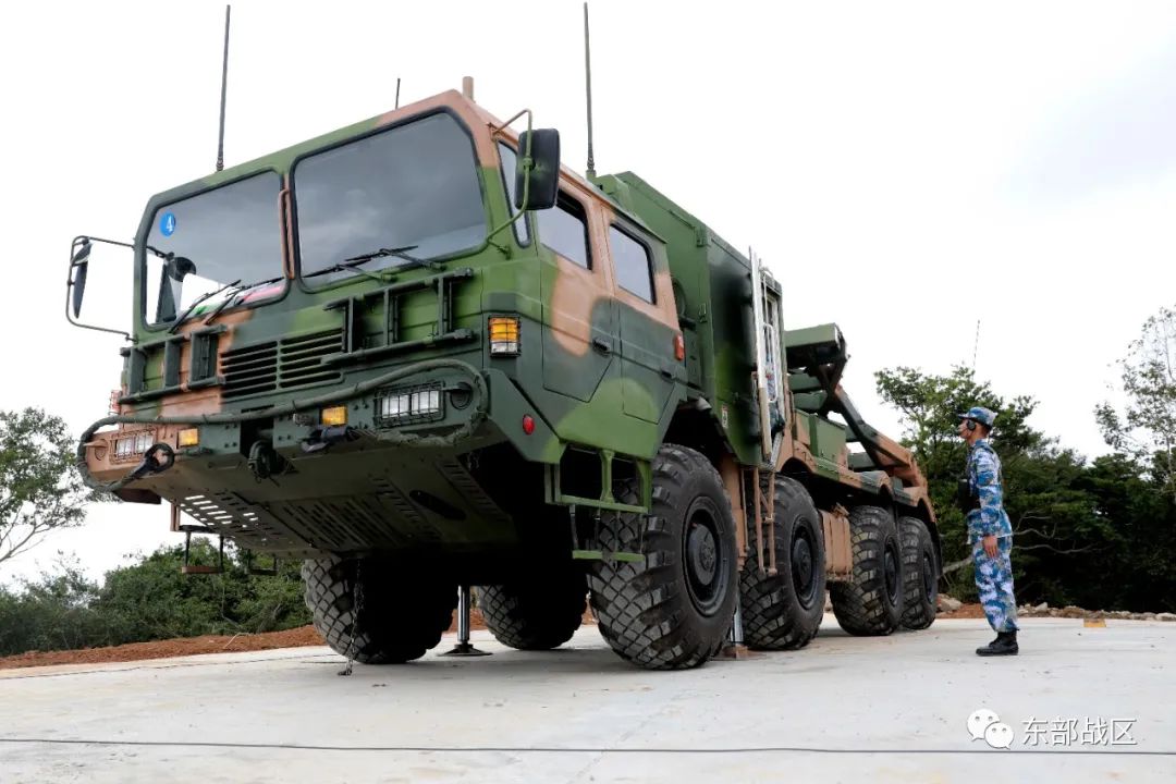 热点｜岸导团联手防化营，出击