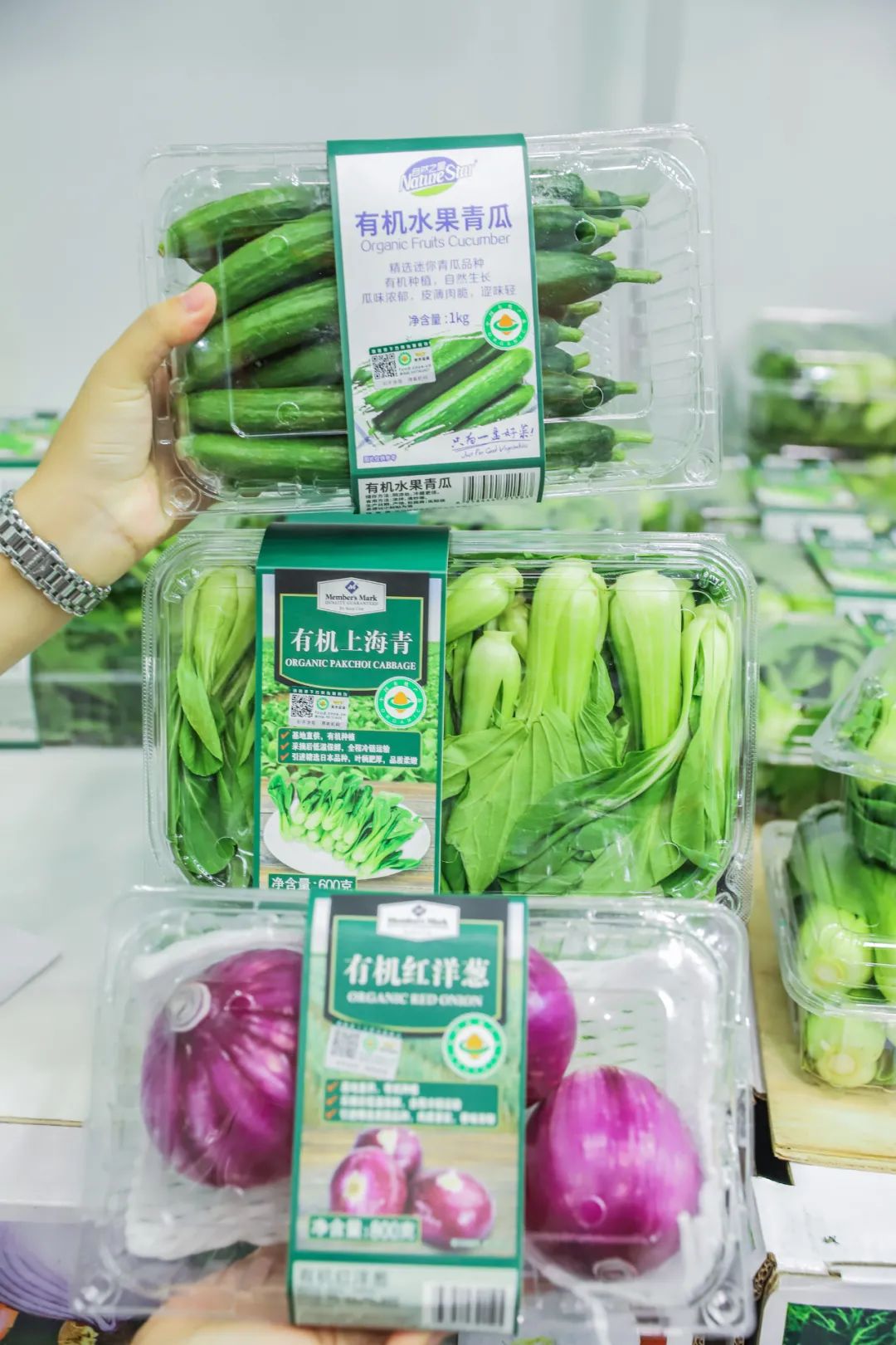 2小时高铁+1小时地铁，就为了去成都逛超市？