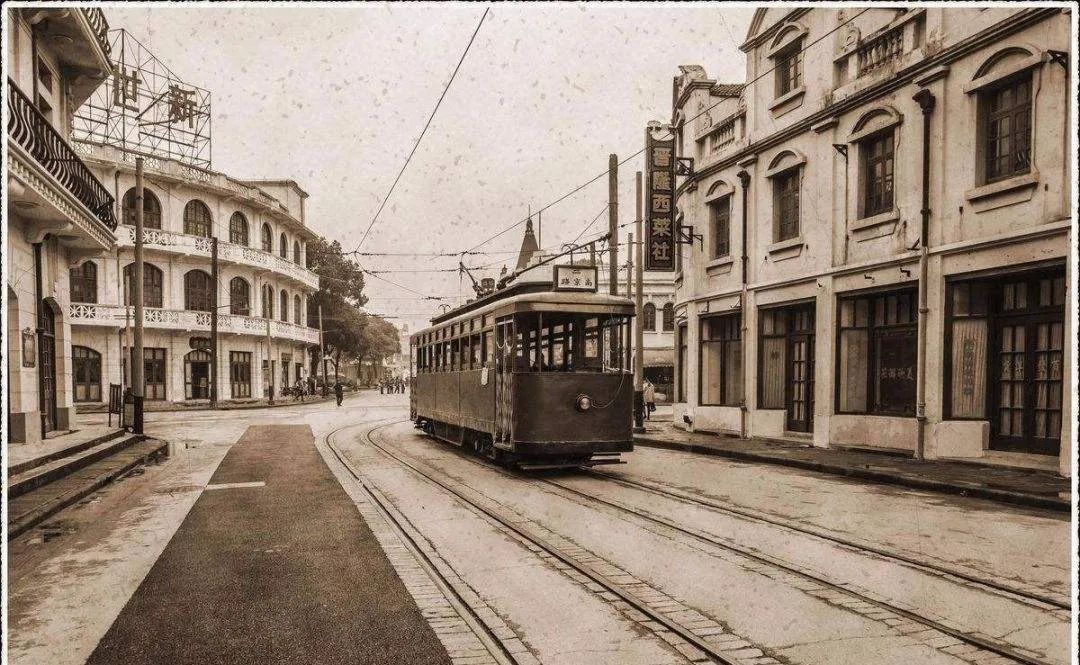 张爱玲在上海的生活,双城记上海台北