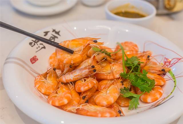 三亚泡酒店带三餐,三亚旅游吃海鲜攻略