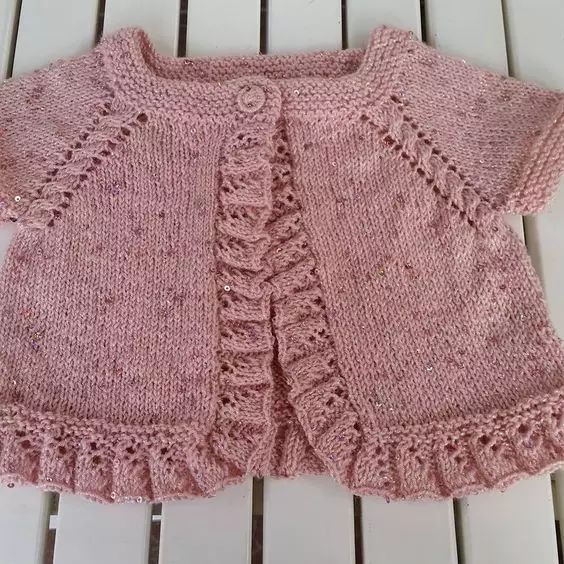 最新款小孩背心的织法,女宝宝带帽毛背心的织法