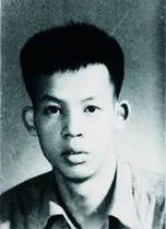 王选为啥离开北大方正,王选1998年10月在北大的演讲视频