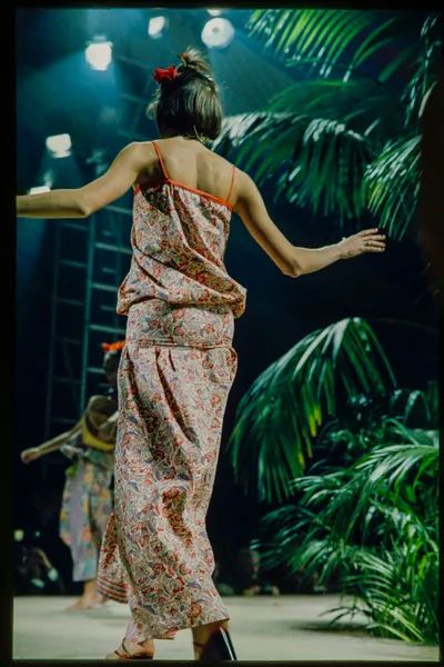 高田贤三kenzo直播,kenzo是不是高田贤三