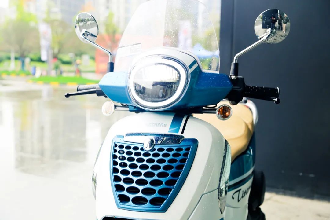 金城提拉米苏150cc实际动力,金城提拉米苏150和姜戈150哪个好