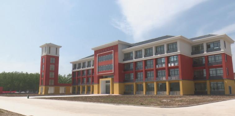 乡村小学布局调整不完善,撤并小规模乡村学校