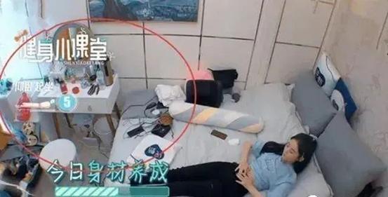 赵丽颖产后太大胆,赵丽颖产后第一次公开活动