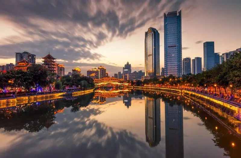 成都这个地方时尚又潮流,时尚成都潮流