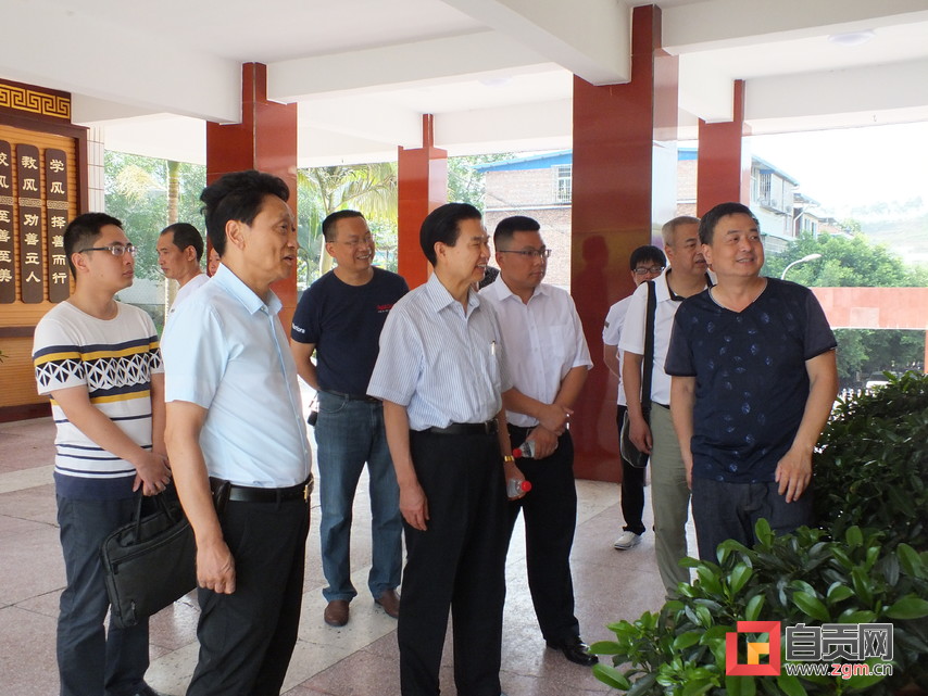 娴峰鐖卞浗浜哄＋鎹愭,娴峰渚ㄨ優鎹愯禒鐗╄祫鍔╁姏