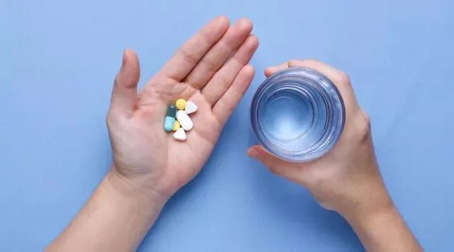 发胖症状明显如何调整,发胖的原因和解决方法