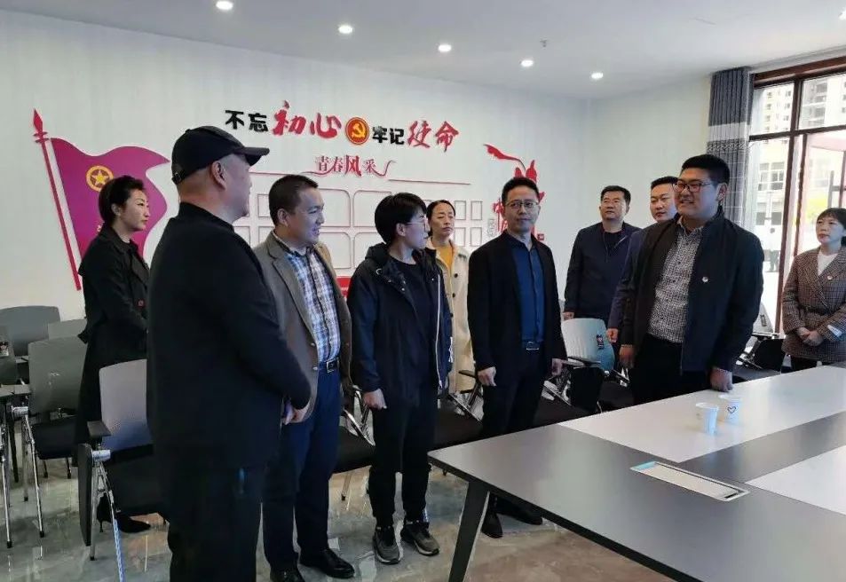 青年之家揭牌凝聚青春力量,凝聚青春力量服务乡村振兴