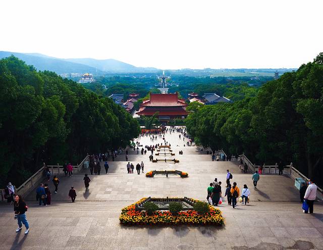 烟雨如江南山水如墨染歌词,烟雨入江南山水如墨染出自哪首歌