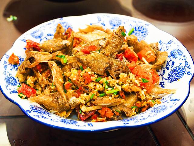 烟雨如江南山水如墨染歌词,烟雨入江南山水如墨染出自哪首歌