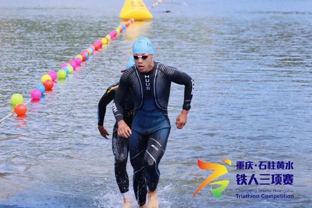 回顾中国疫情三年,2分钟回顾中国疫情三年