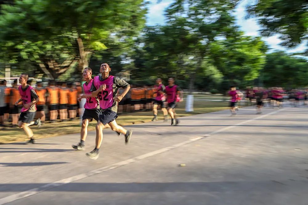 新兵预防训练伤,新兵训练如何预防训练伤