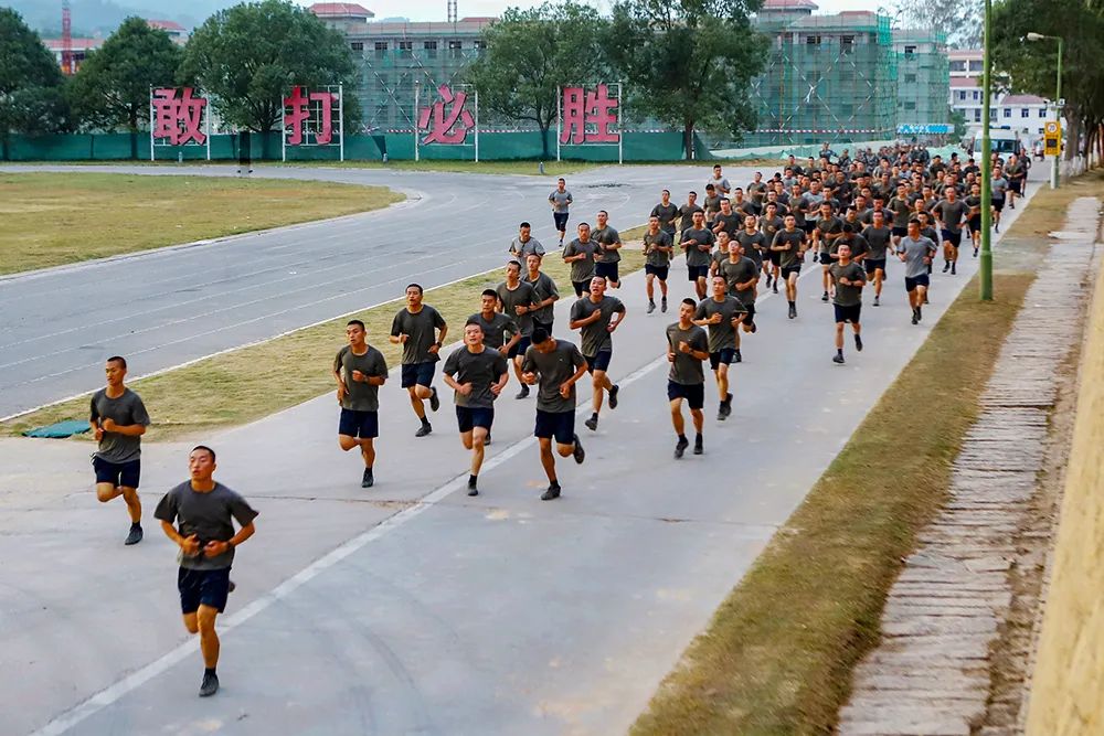 新兵预防训练伤,新兵训练如何预防训练伤