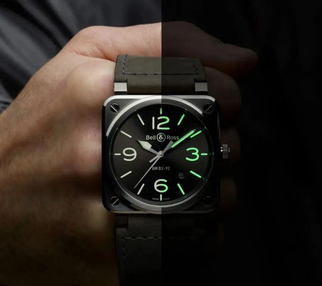 戴最亮的表，成为夜晚最靓的仔