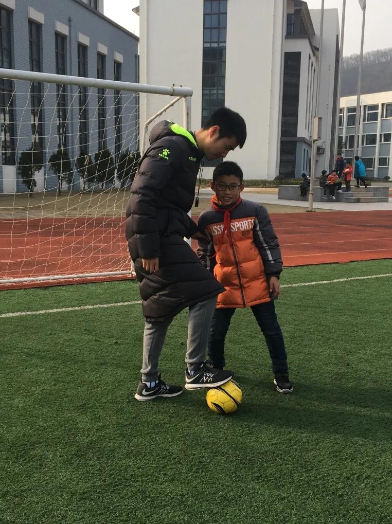 舟山小学亮相,浙江省舟山市城西小学体育