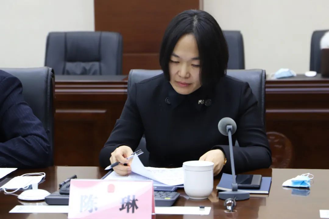 东营中院召开律师座谈会