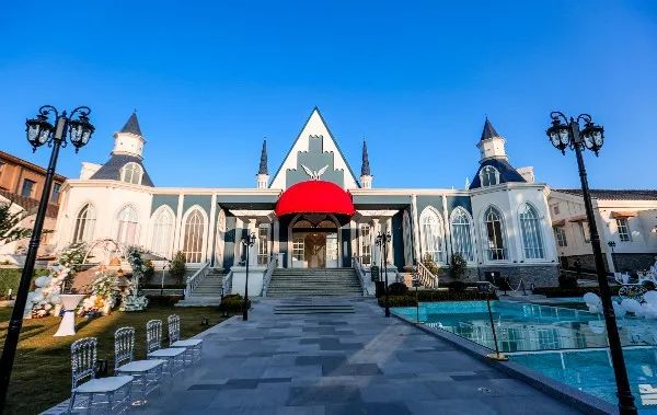 旧仓库改造网红打卡地,老厂房打造成网红打卡地