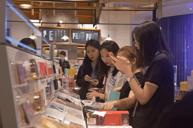 苏宁极物美妆店,苏宁极物美妆集合店北京